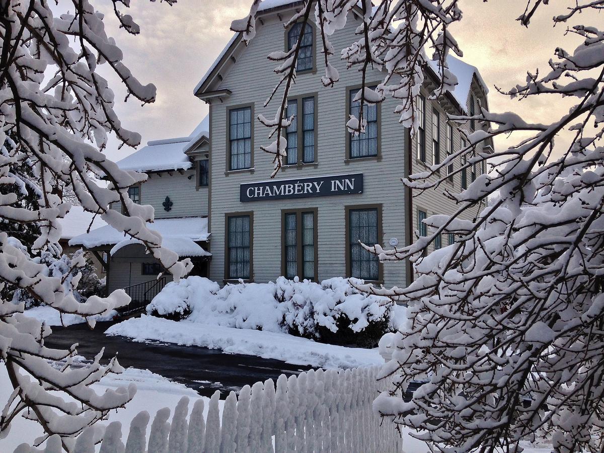 Chambery Inn Lee Esterno foto